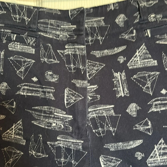 Lauren Ralph Lauren women’s blue ship blueprint shorts size 4P - Picture 2 of 8